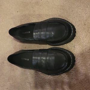 NWOT Torrid chunky loafers